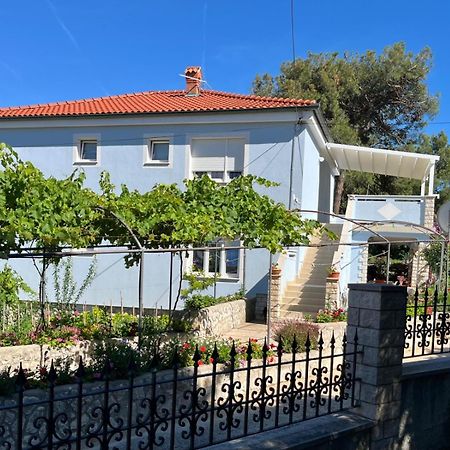 Kuca Luce Hotel Mali Losinj Exterior photo